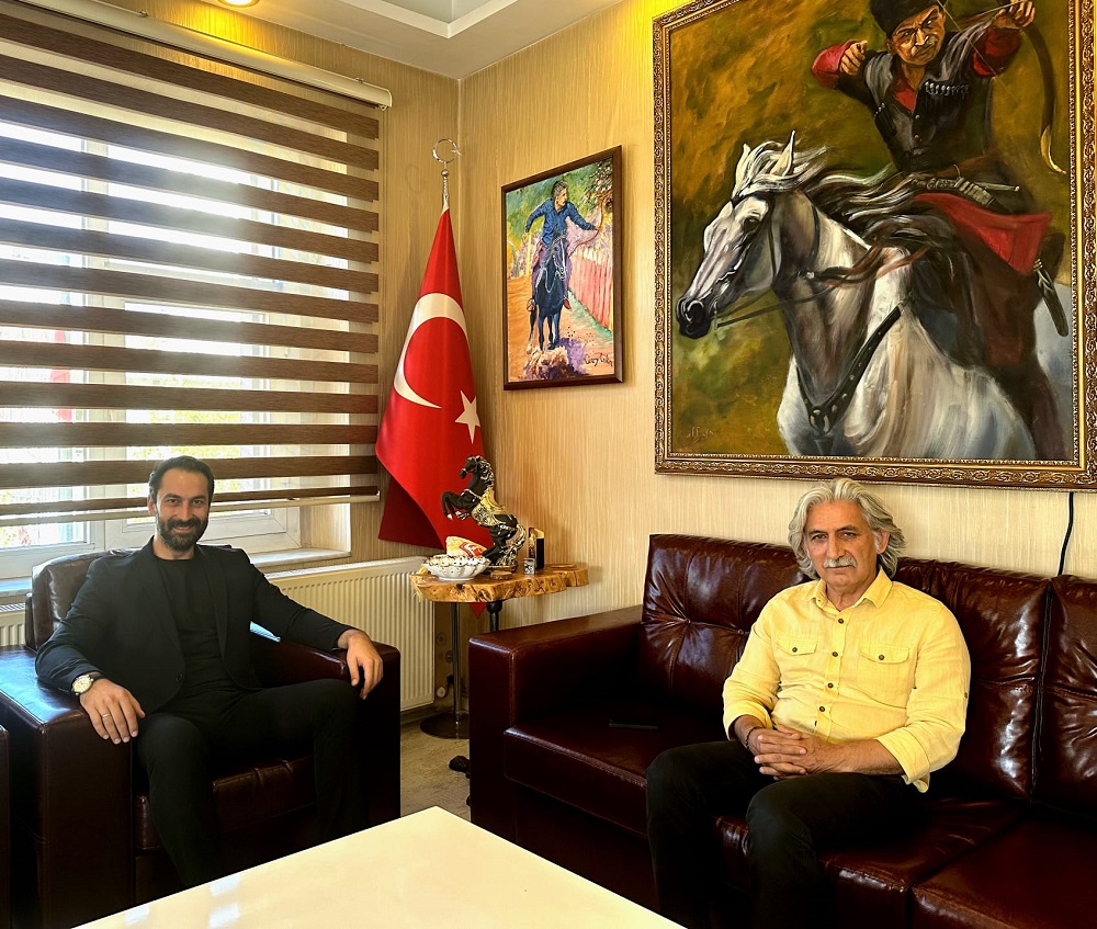 AK Parti Manisa Milletvekili Ahmet Mücahit ARINÇ' tan Kaymakamımız Fatih GENEL'e Ziyaret