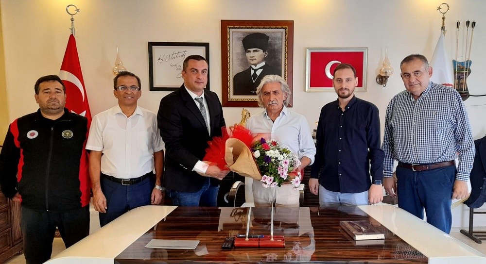 Şehzadeler Belediyesi Gençlik ve Spor Kulübü' nden Kaymakamımız Fatih GENEL' e Ziyaret